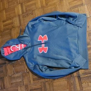 Under Armour Medium semi fitted cold gear hoodie
